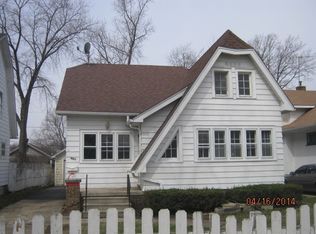 465 S Smith St, Aurora, IL 60505