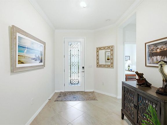 4th image of 15025 Spanish Point Dr