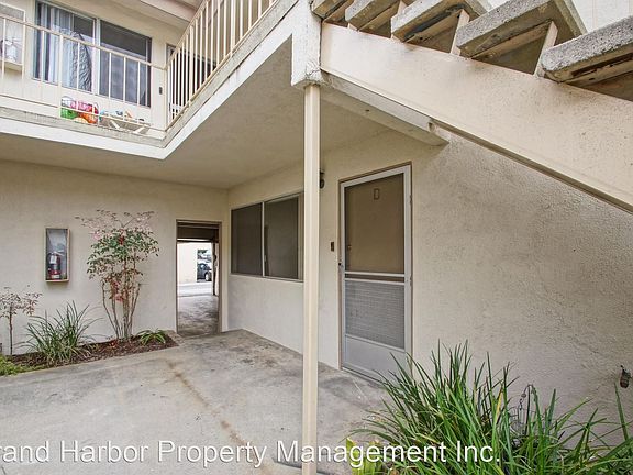 4th image of 1306 Amethyst St APT D
