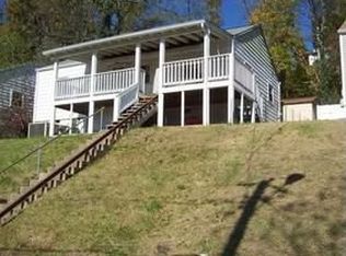 1204 Ashwood Rd, Charleston, WV 25314