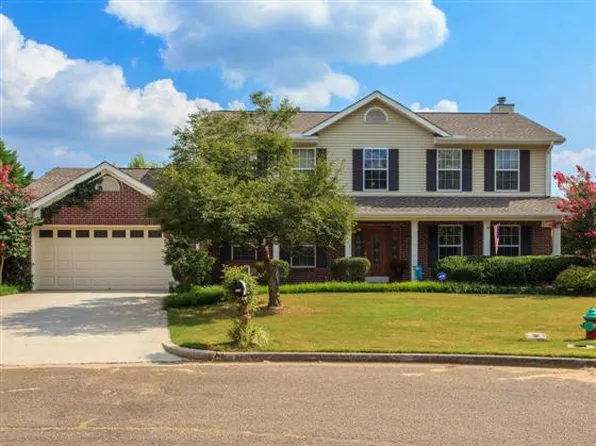 213 Bridgeway Cir, Madison, AL 35758