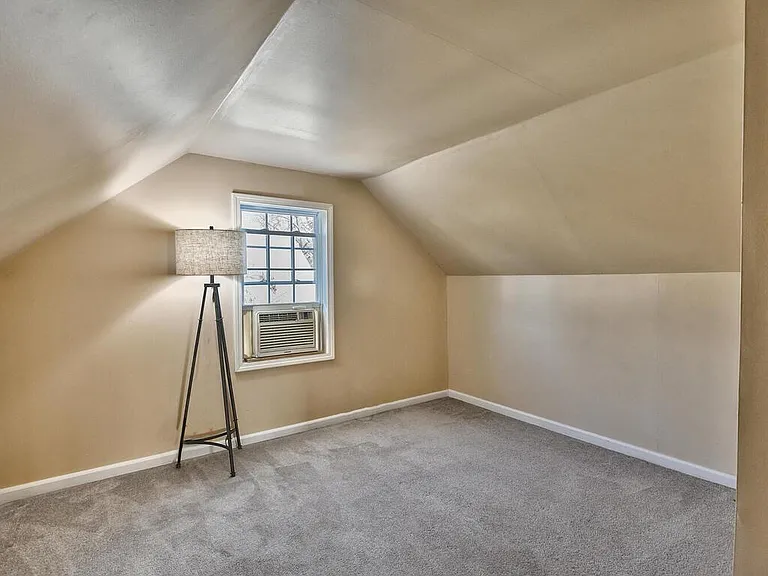 5633 Granada St — Photo 28