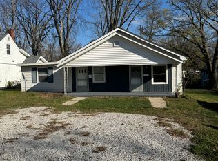 137 S Bosstick Ave, Danville, IN 46122