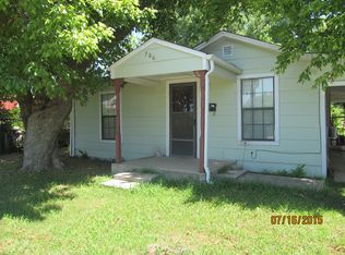 706 S 1st St, Davis, OK 73030