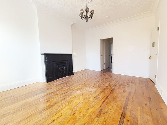 3rd image of 250 Stuyvesant Ave Floor 3
