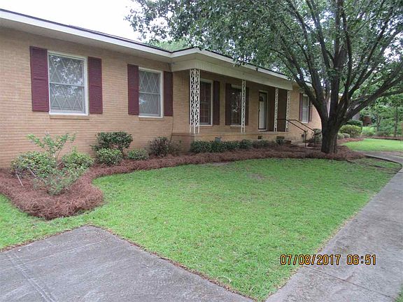 2nd image of 222 Brookwood Dr