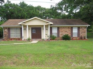 548 Bentley Rd S, Creola, AL 36525