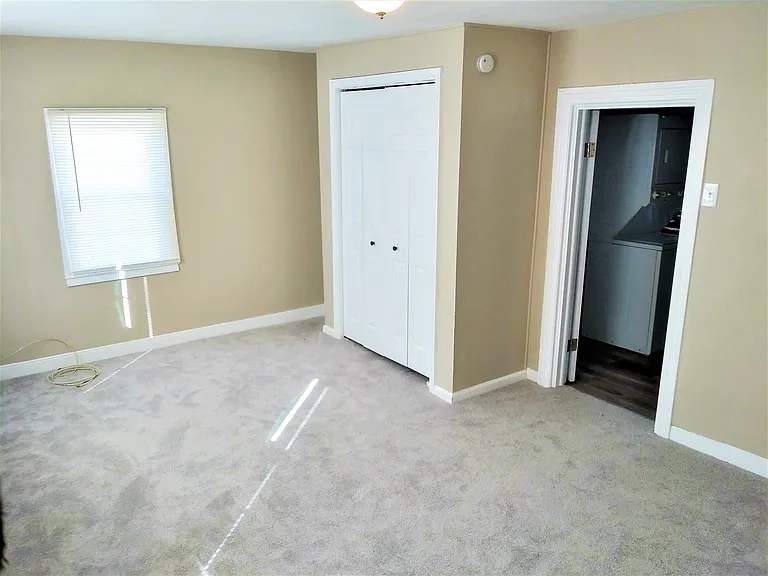 43 W Baltimore St #B — Photo 8