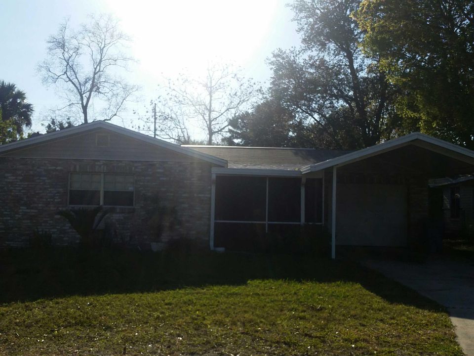 1st image of 1210 Carmen Ave