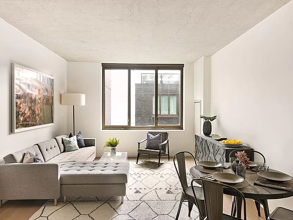 2nd image of 196 Orchard St #7R