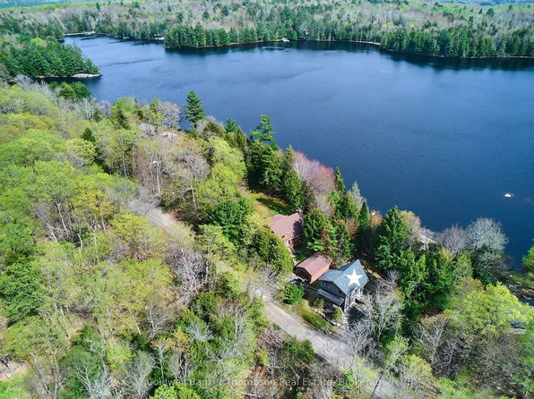 299 Pine Ridge Rd, Huntsville, ON P1H 2J3
