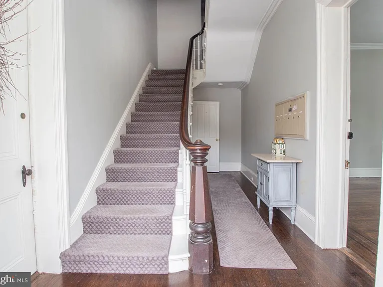 250 S State St — Photo 13