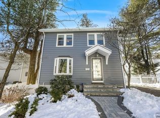 152 Madison Ave, Cresskill, NJ 07626