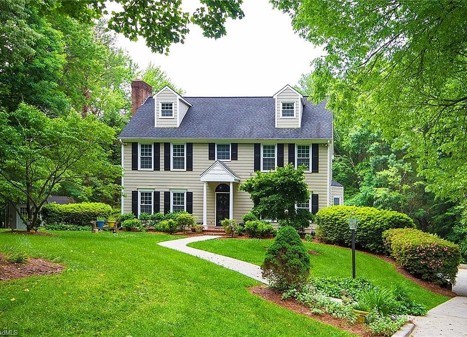 1st image of 470 Heritage Dr