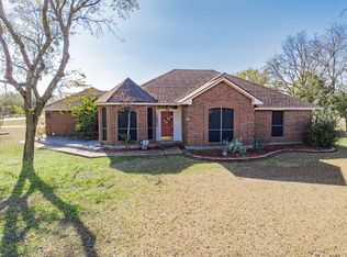 508 Tishomingo Rd, Waxahachie, TX 75165
