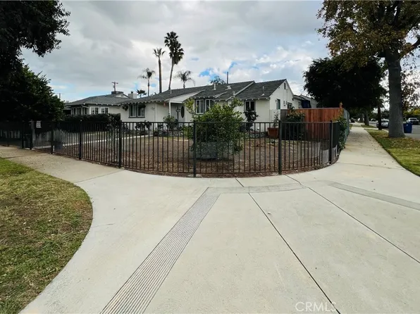 16654 Kelsloan St, Van Nuys, CA 91406