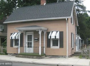 454 S 2nd St, Chambersburg, PA 17201