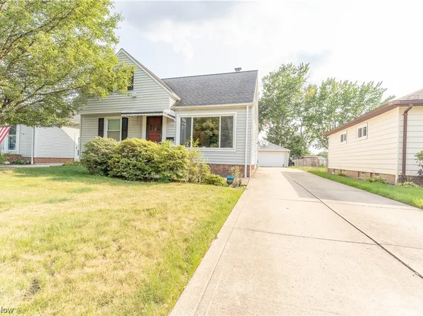 1660 Drenik Dr, Wickliffe, OH 44092