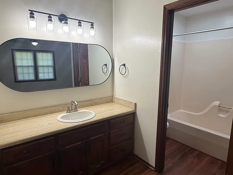 428 Sundown Dr — Photo 9
