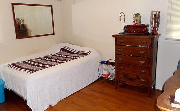 5th image of 106 Ellenwood Ct