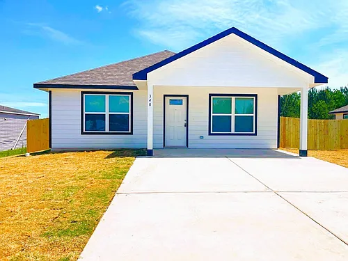 340 County Road 5105 Photo 1