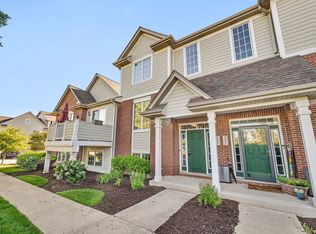 15810 Scotsglen Rd, Orland Park, IL 60462