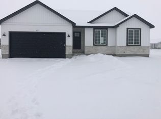 697 W Flannagon St, Idaho Falls, ID 83402