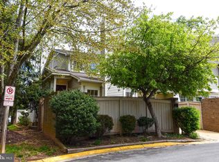8815 Rosemark Ct, Gaithersburg, MD 20886