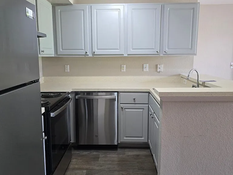 13010 Arbor Isle Dr — Photo 7