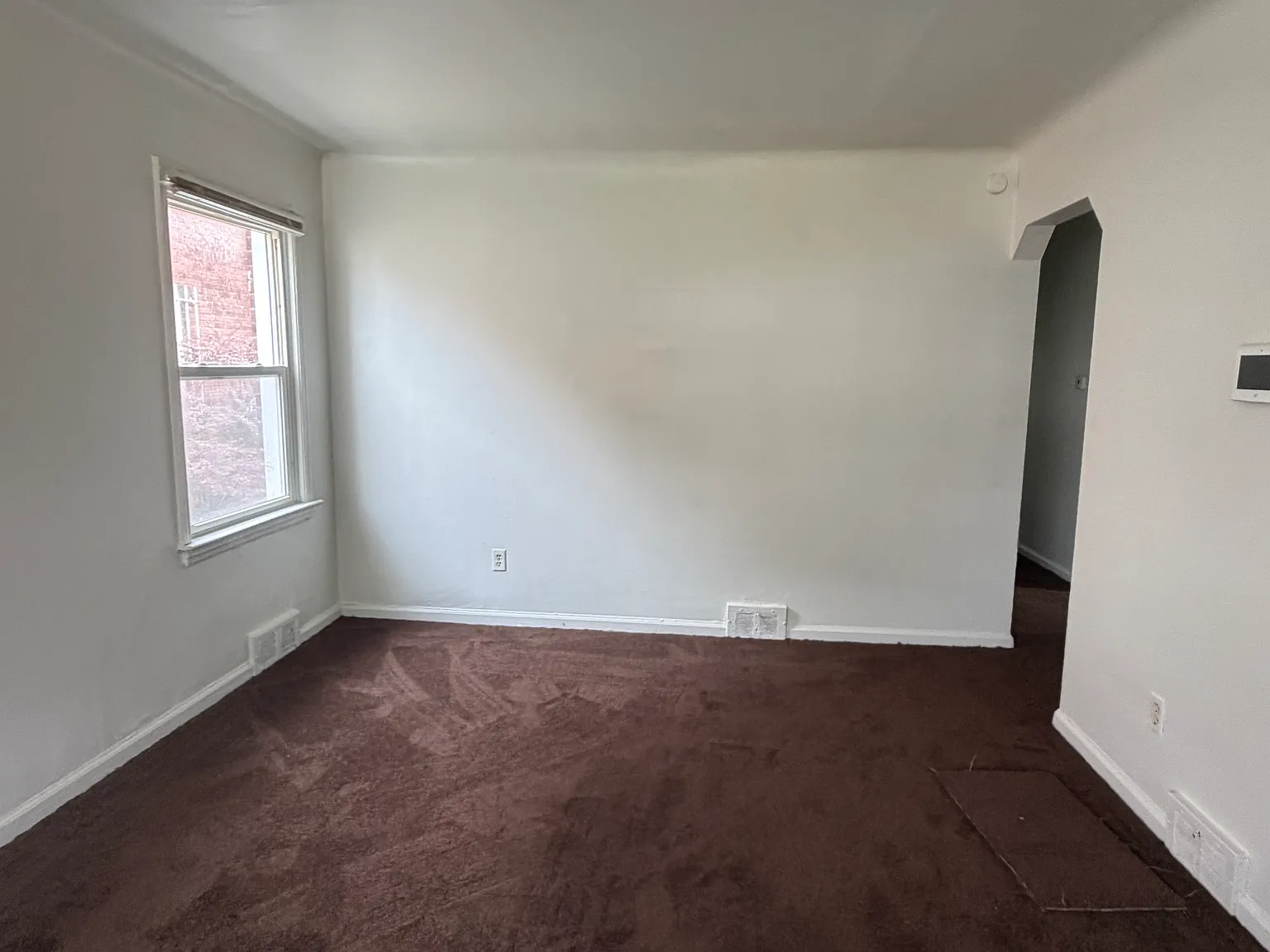 3 bed, 1011 sqft, $1,300 — Photo 4