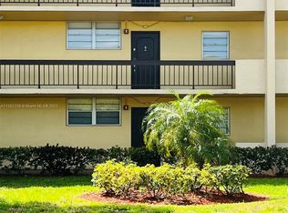 3195 Foxcroft Rd #F210, Miramar, FL 33025