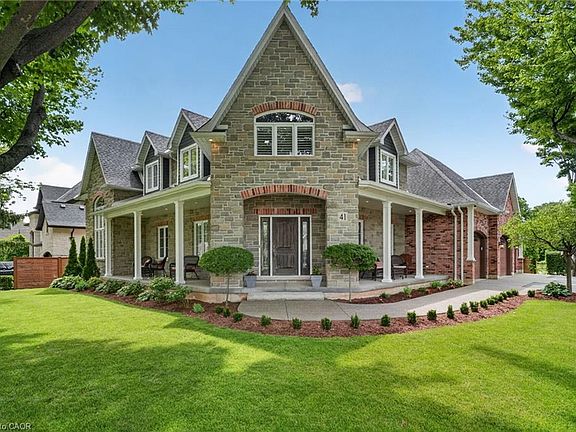 3rd image of 41 Cameron Dr