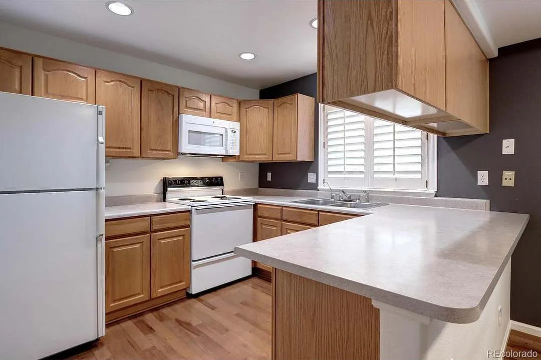2 bed, 1147 sqft, $2,950 — Photo 2
