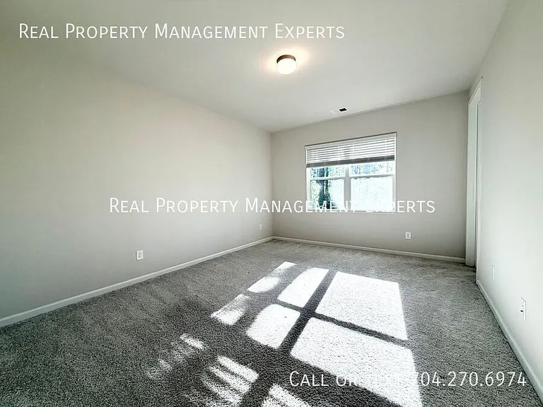 9300 Widden Way — Photo 8