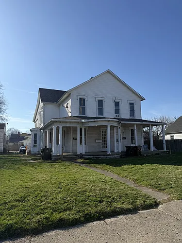 510-518 N College St Photo 1