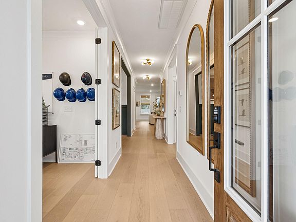 5th image of 5099 Hut Creek Rd