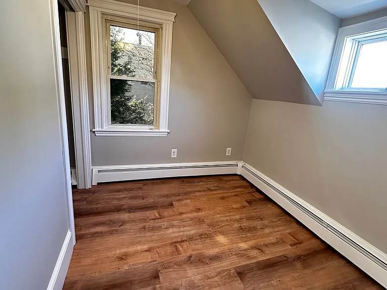11 Porter St — Photo 14