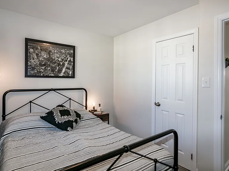 605 Delany Dr — Photo 20