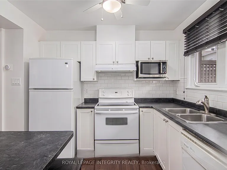 118 Monterey Dr — Photo 5