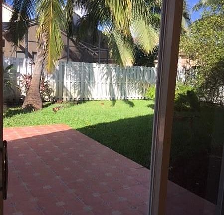 5th image of 18851 SW 29th Ct