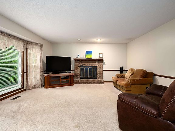 2nd image of 1454 Falling Rock Cir