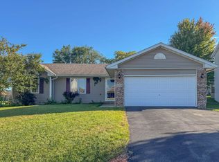 13354 Springhill Dr, Winnebago, IL 61088