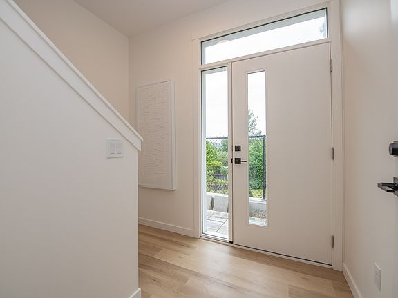 2nd image of 3602 Pleasant Valley Rd #1