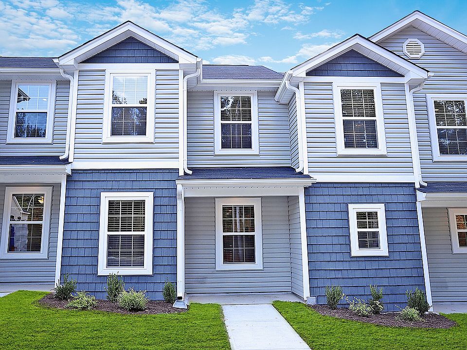 The Applewood offers a spacious layout amp 2 masters