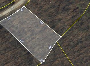 513 T Rd, Monterey, TN 38574