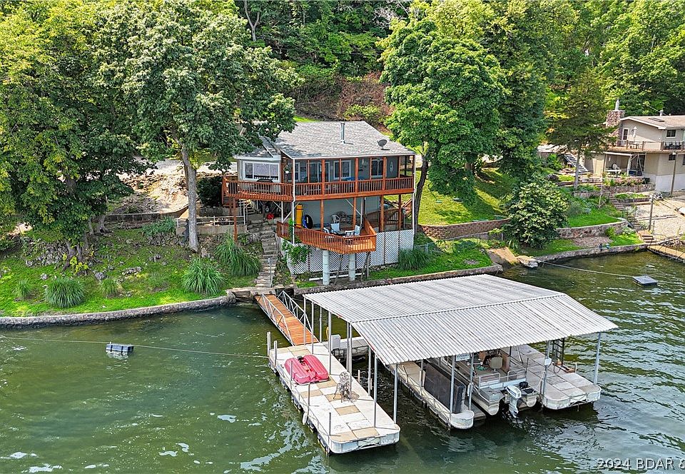 1st image of 301 Little Island Ln