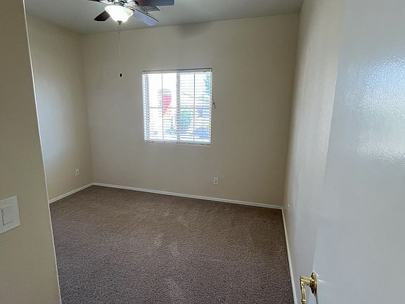 4th image of 1735 Bluff Dr