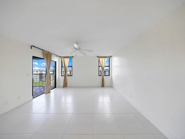 2217 Cypress Island Dr #602 — Photo 15