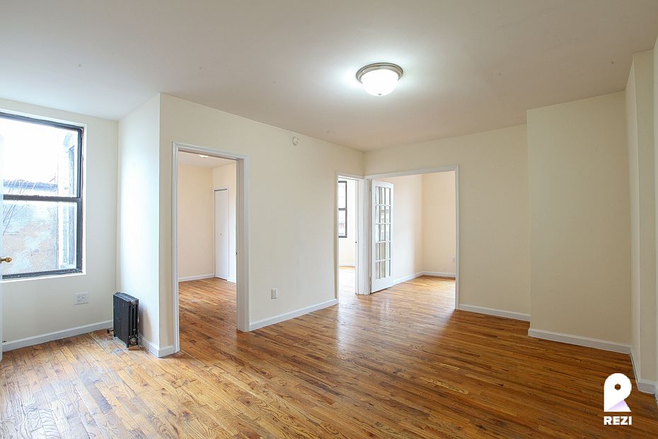 1st image of 169 Mulberry St APT 11