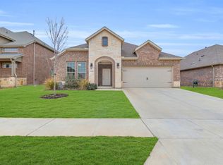 10905 Autry Ridge Ln, Aubrey, TX 76227